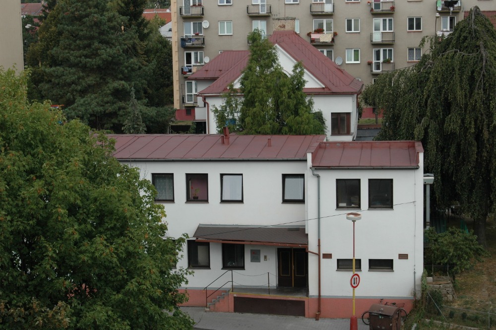 Prodej vily spolu s další komerční budovou v Hořicích v Podkrkonoší