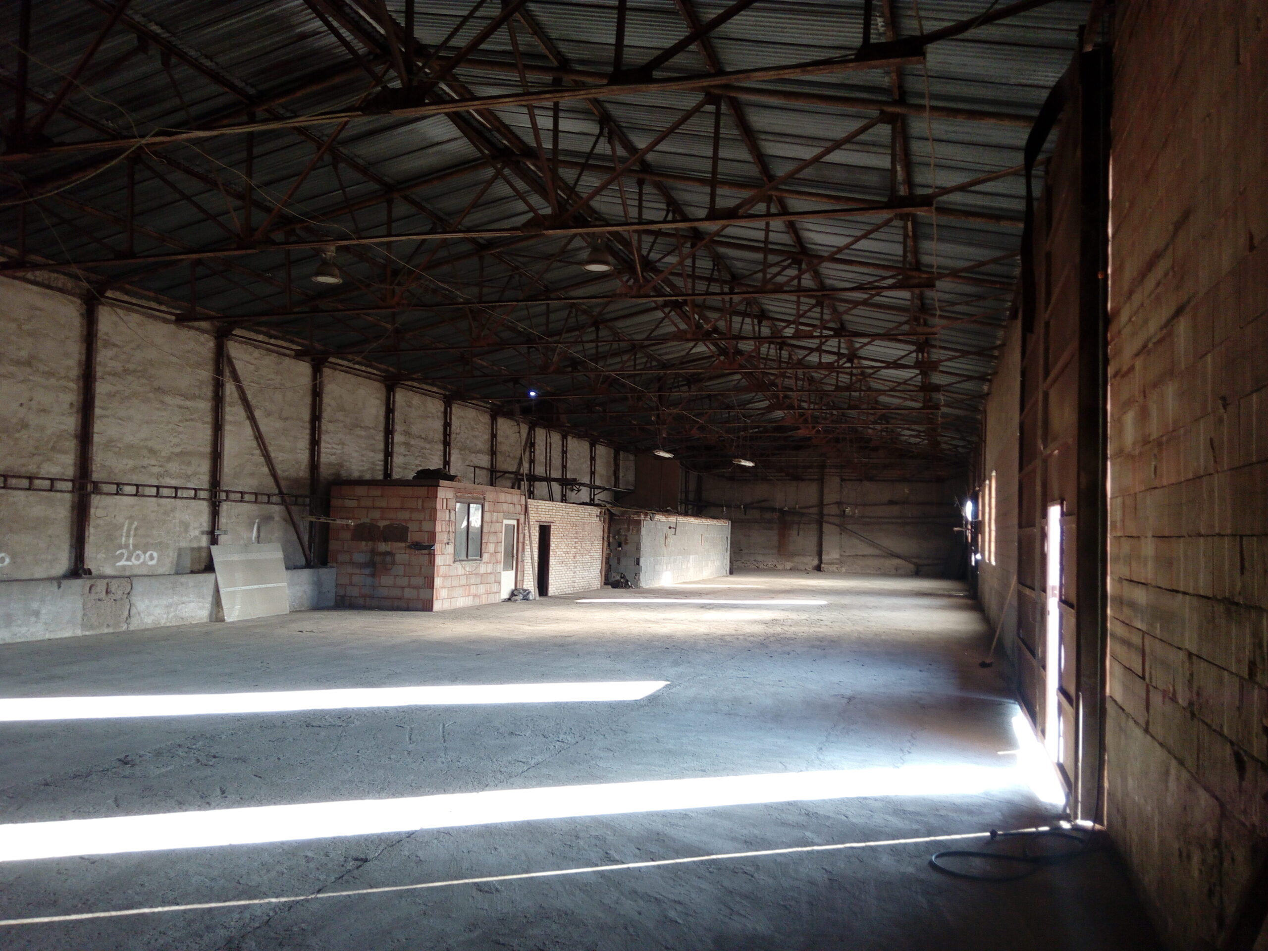 Pronájem skladovací haly v Křešicích u Libáně