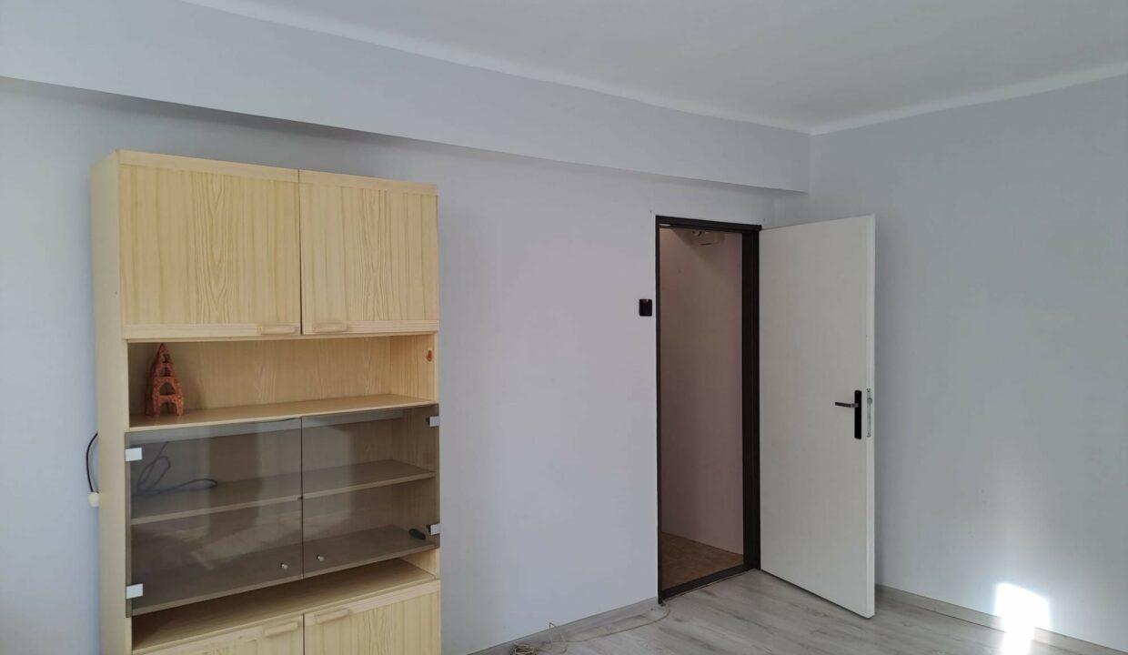 aab27102-3c07-4f5f-8c95-2e7eb6bd4d0f