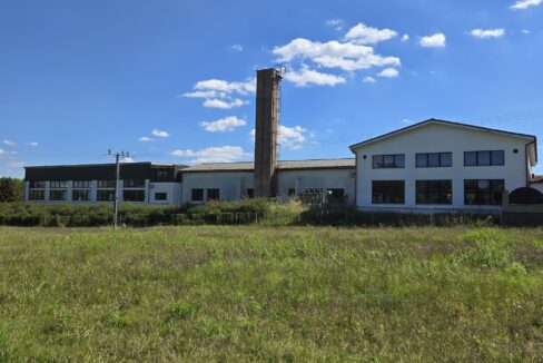 WhatsApp Image 2025-08-26 at 12.57.09 (2)