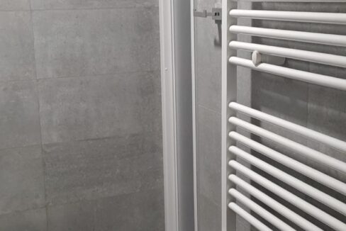 cd8eb881-c9ad-48b7-8746-e7bf9a8a1d9e