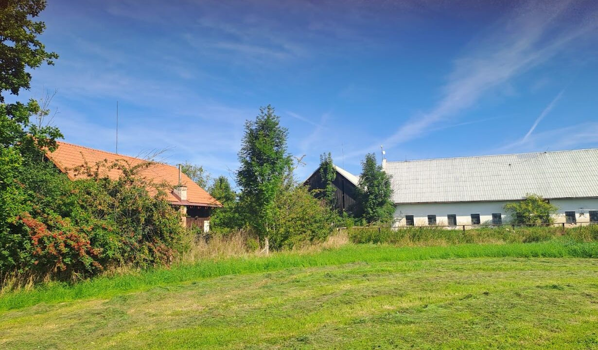 3b53e7a4-425b-4613-9b86-c18b515149d6