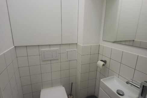 140